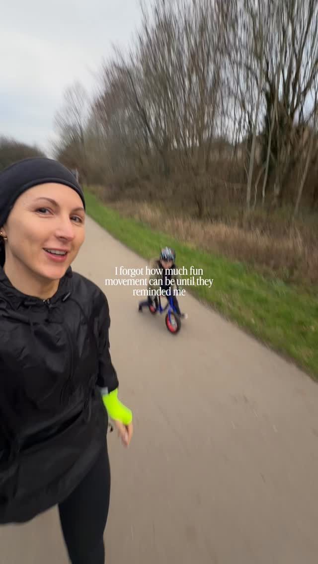 Instagram post from chloebrantfitness. This post is in position 1.